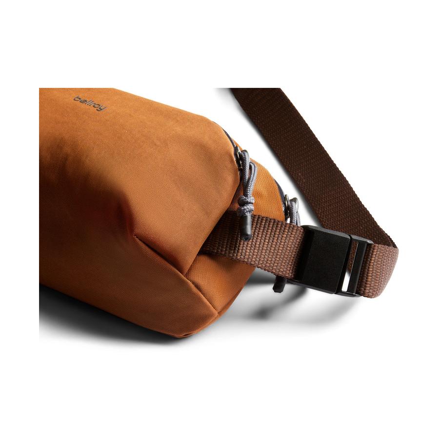 Bellroy Venture Ready Sling 2.5L Bronze Bronze
