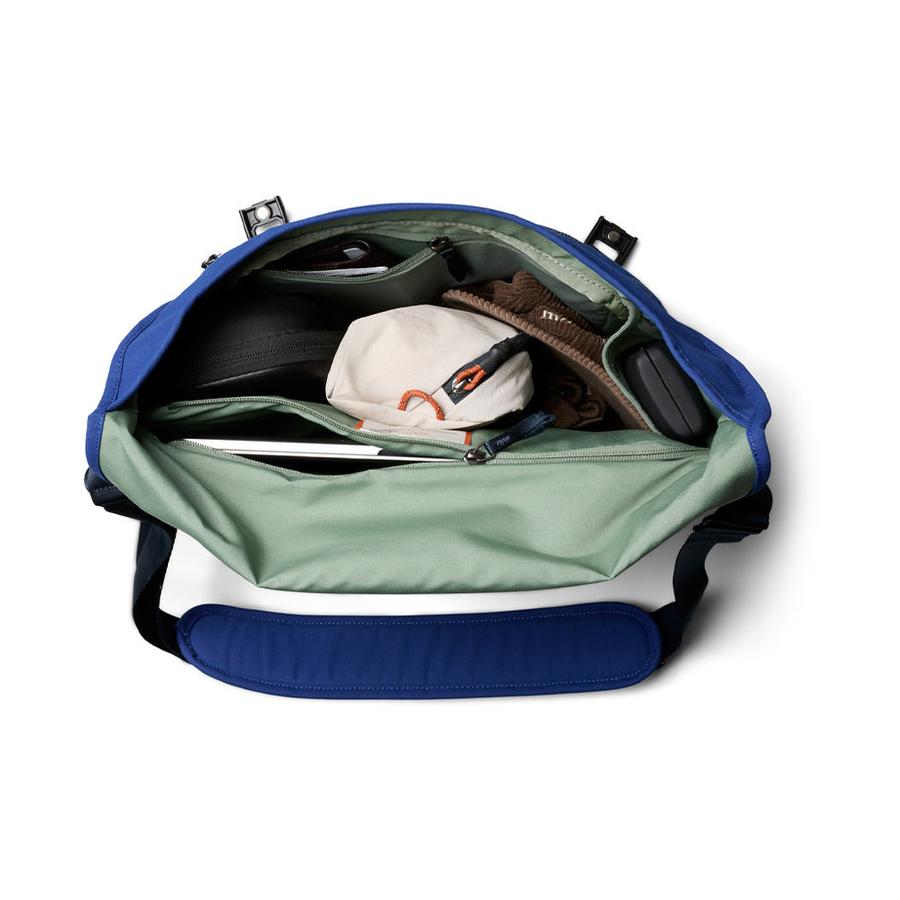 Bellroy Classic Messenger Indigo Indigo