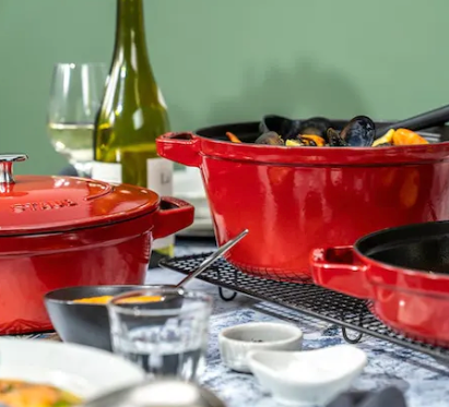 Casseroles & Dutch Ovens