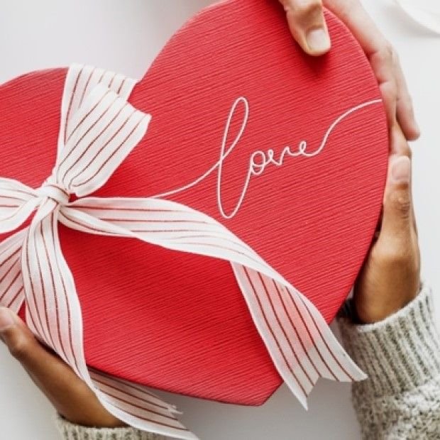 Top 5 Valentines Day gifts for him