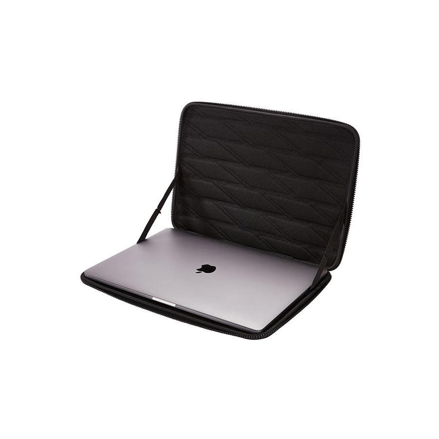 Thule Gauntlet 4.0 Macbook Pro 16" Laptop Sleeve Black Black