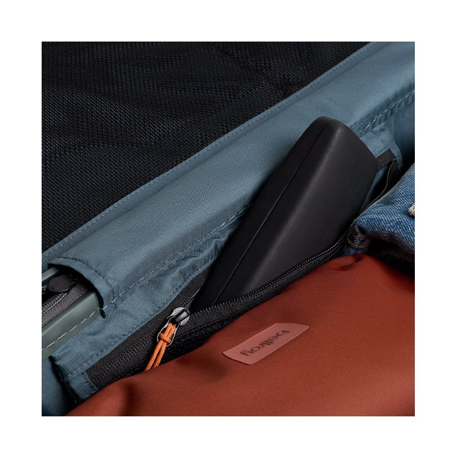 Bellroy Transit 68cm Hardside Check-In Suitcase Everglade Everglade
