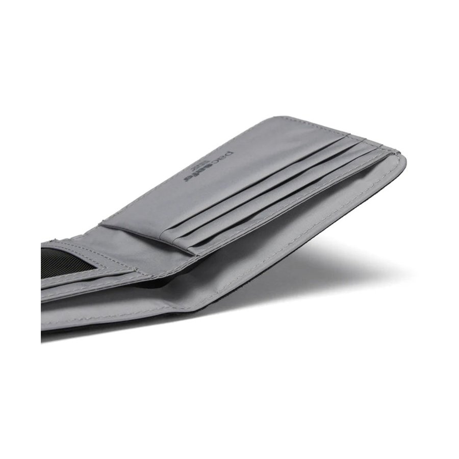 Pacsafe RFIDsafe RFID Blocking Bifold Wallet Jet Black Jet Black