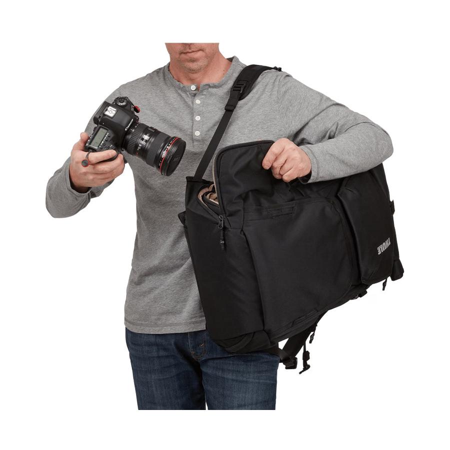 Thule Covert Camera Backpack DSLR 32L Black Black