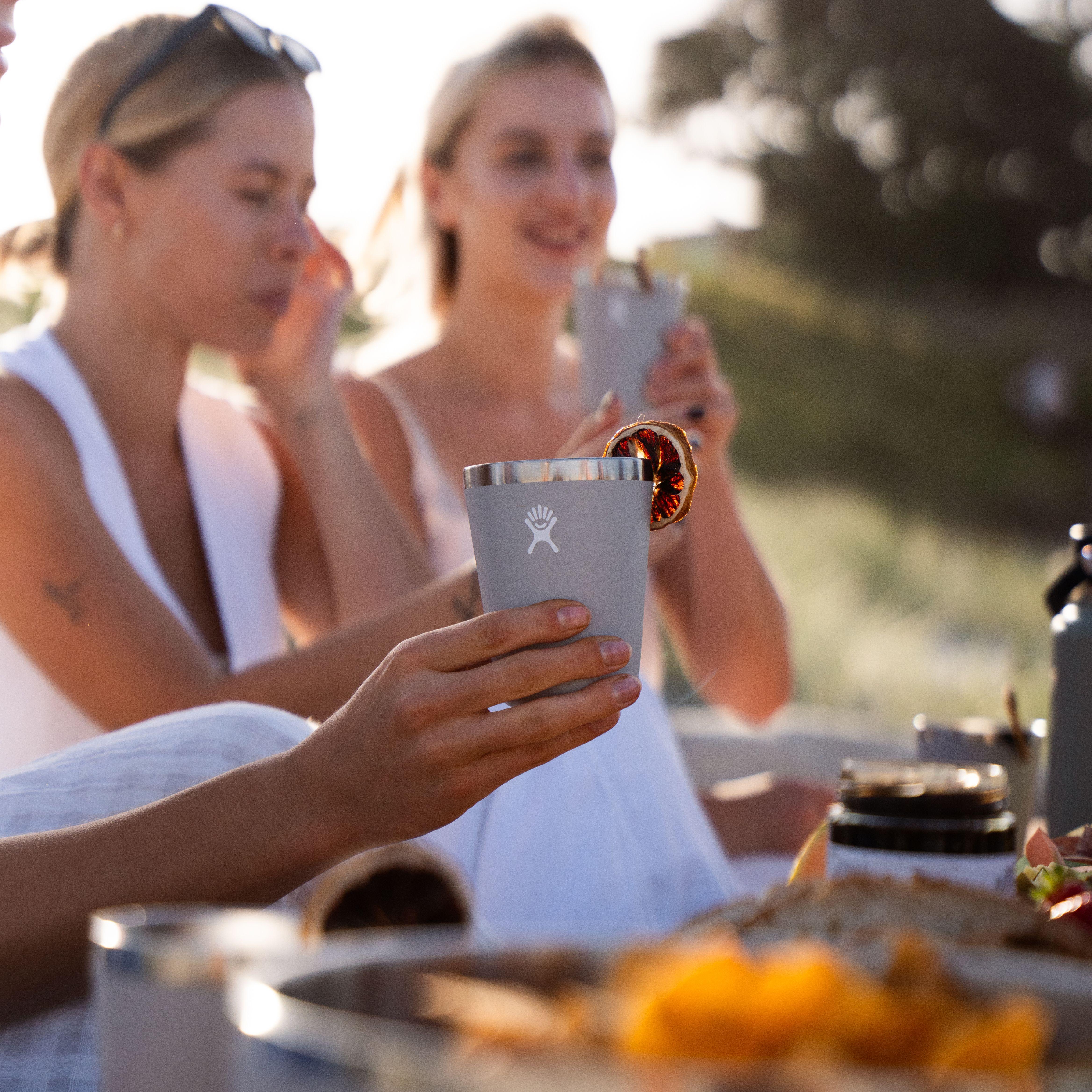 dining outside with the Hydro Flask All Around Tumbler in the colour Birch