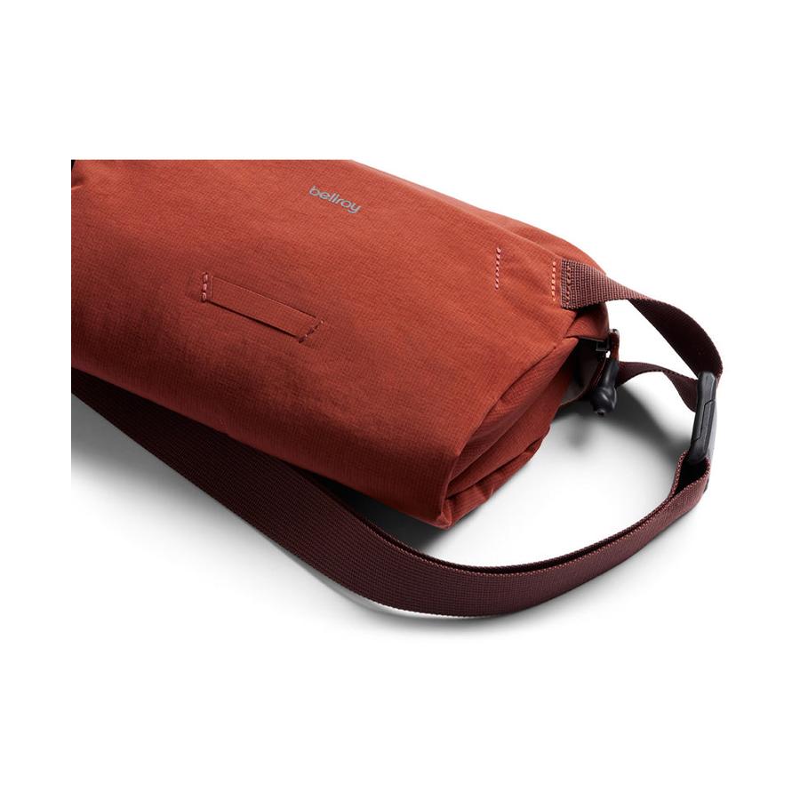 Bellroy Lite Sling Mini Clay Clay