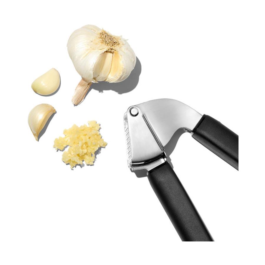 OXO Good Grips Garlic Press 2.0 Black Black