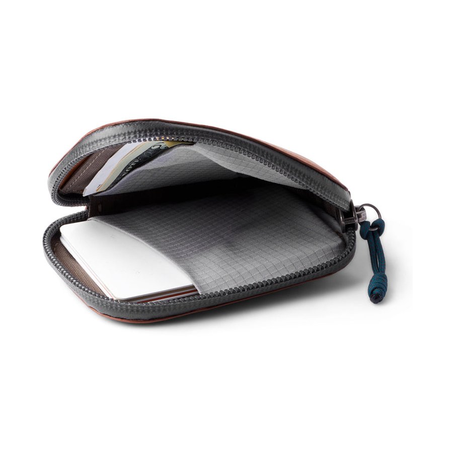 Bellroy All-Conditions Card Pocket Bronze Bronze