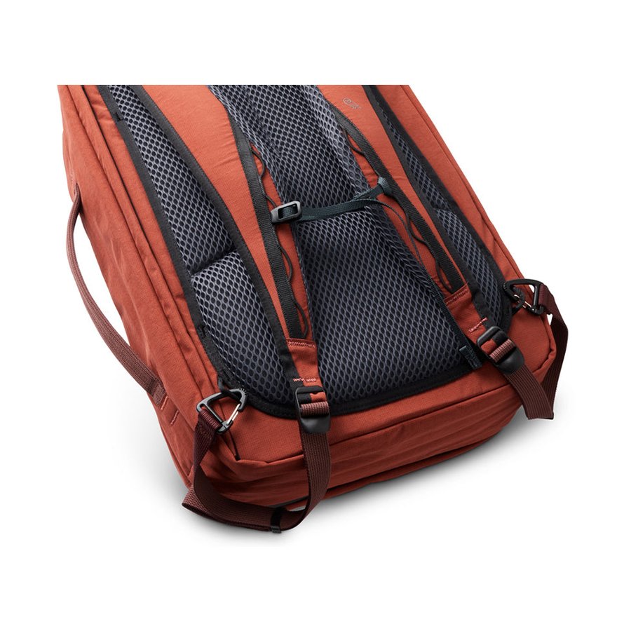 Bellroy Lite Travel Pack 30L Clay Clay