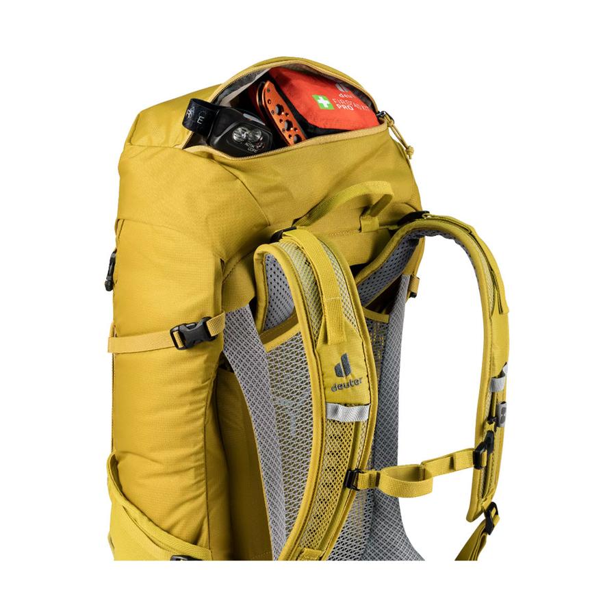 Deuter Futura 32 Hiking Backpack Tumeric Green Curry Tumeric Green Curry