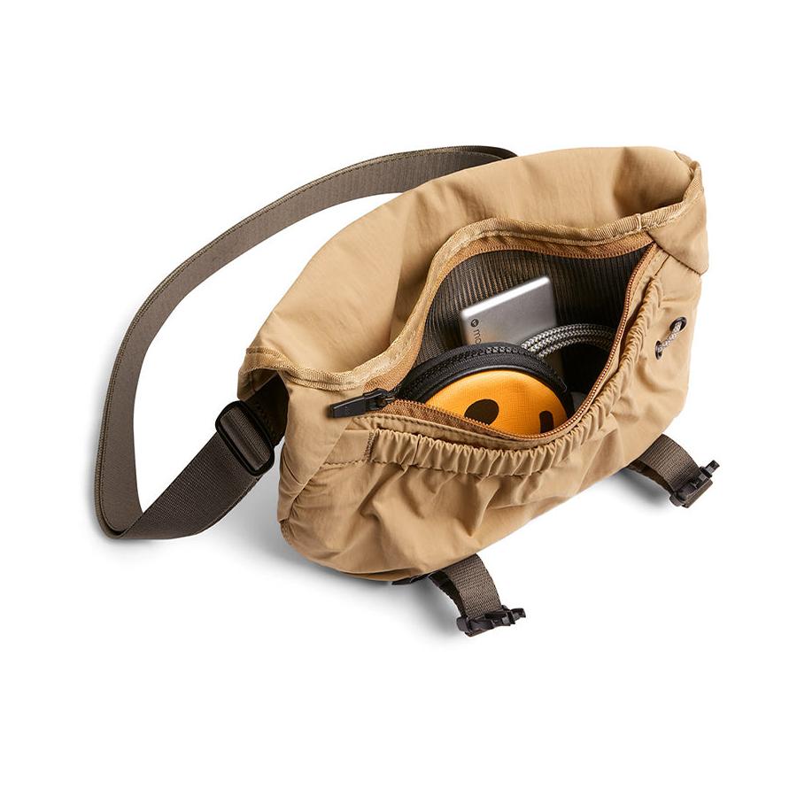 Bellroy Cinch Mini Messenger Sand Dune Sand Dune