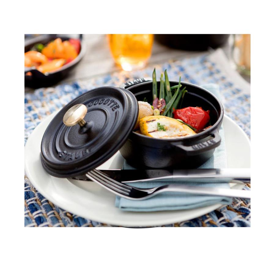 Staub 24cm (3.8L) Round Cocotte Black Black