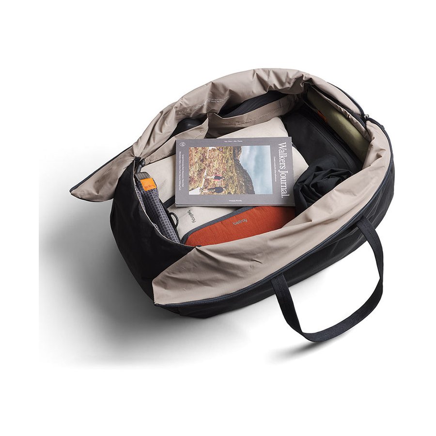 Bellroy Lite Duffle 40L Black Black