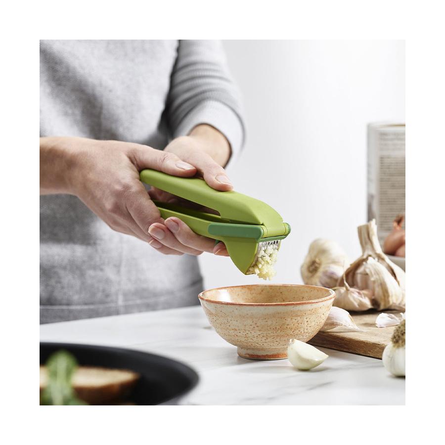 Joseph Joseph CleanForce Garlic Press Green Green