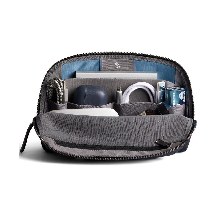 Bellroy Desk Caddy Black Black