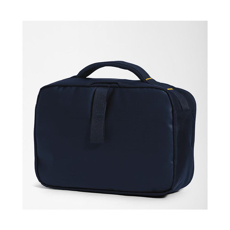 The North Face Base Camp Voyager Toiletry Kit Summit Navy Summit Navy