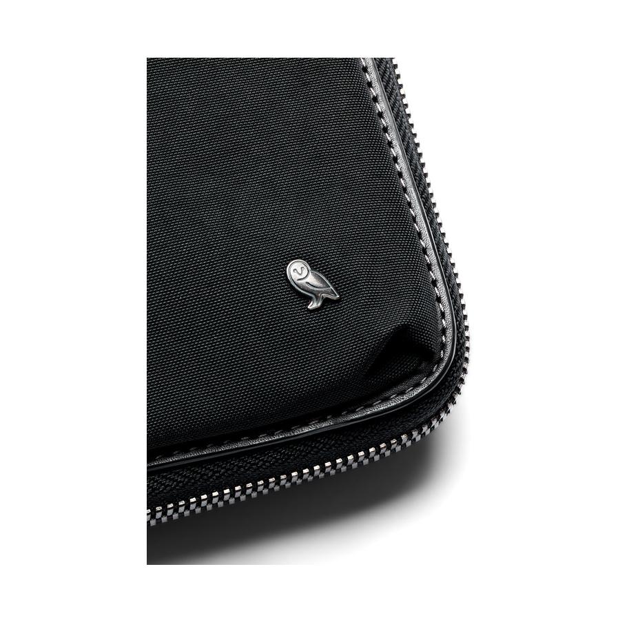 Bellroy Tokyo Folio 8" Raven Raven