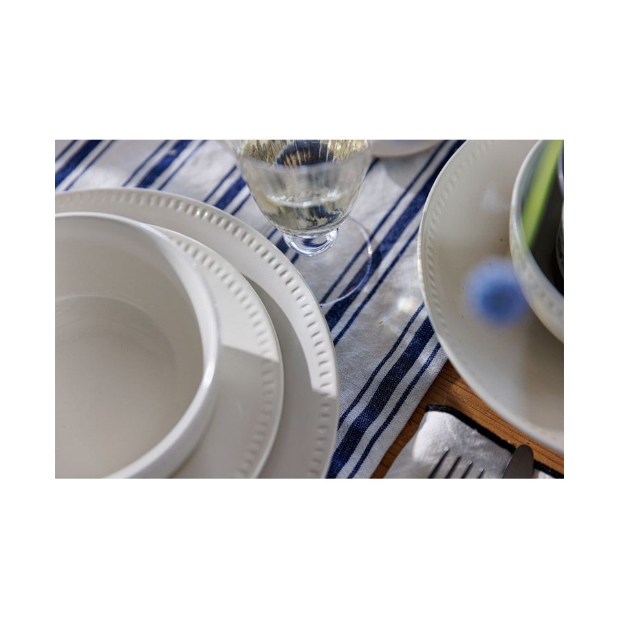 Mikasa Cranborne 12-Piece Stoneware Dinner Set Cream Cream