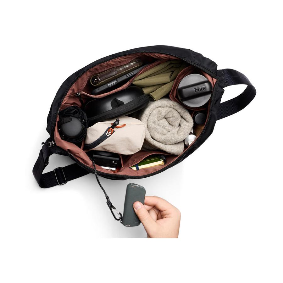 Bellroy Laneway Crescent Bag 12L Ink Ink