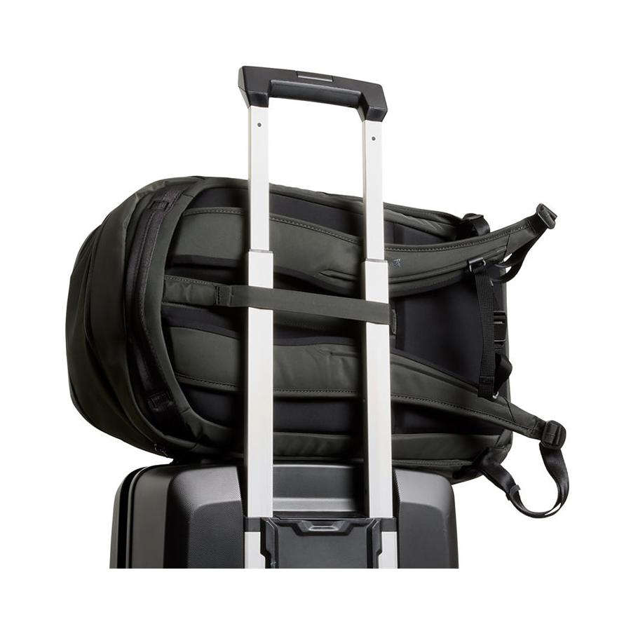 Bellroy Transit Workpack 26L Olive Olive