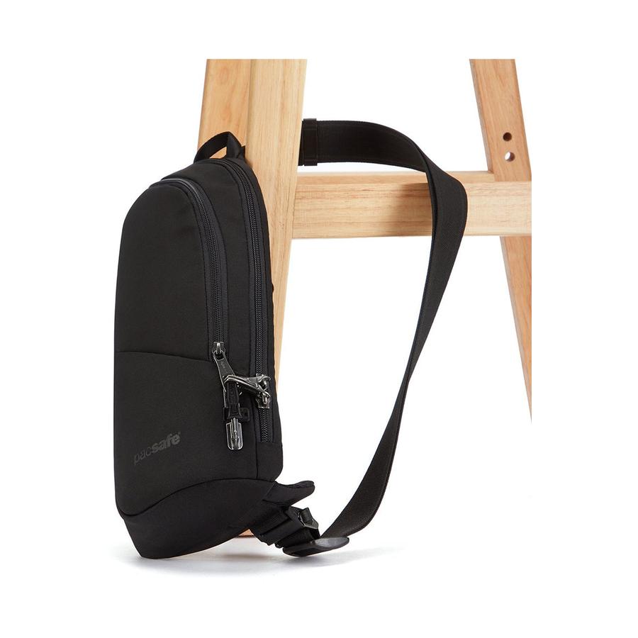 Pacsafe V Anti-Theft Action Sling Pack Jet Black Jet Black