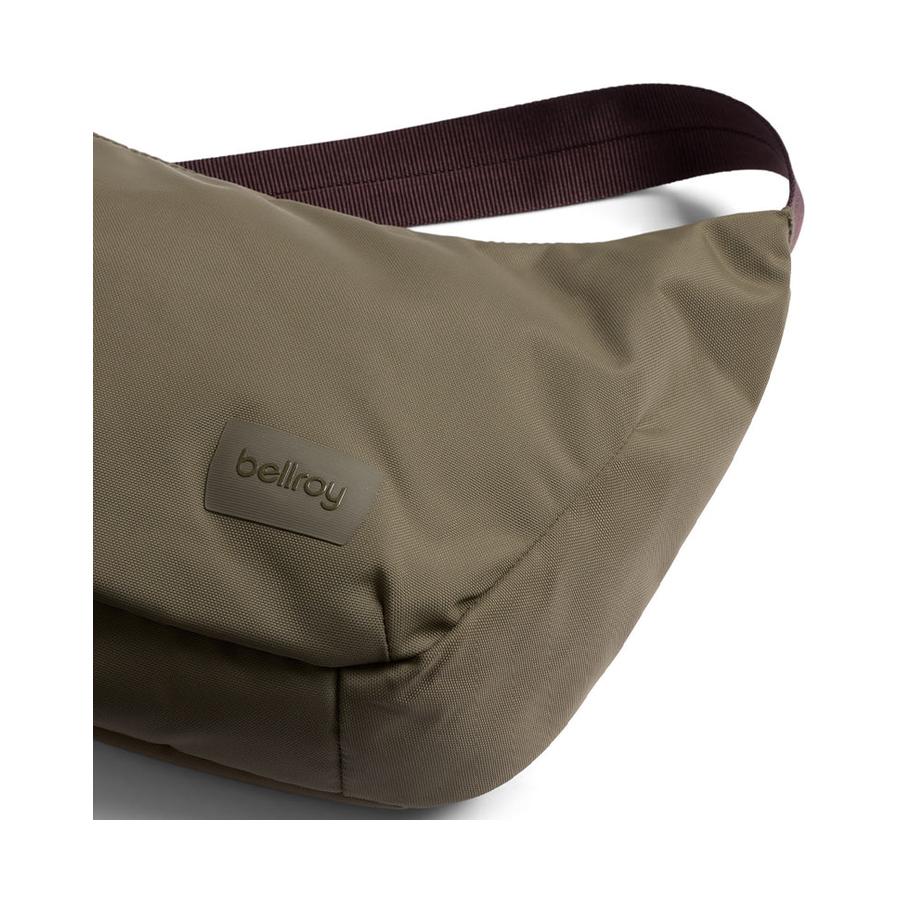 Bellroy Laneway Crescent Bag 2.5L Sea Kelp Sea Kelp