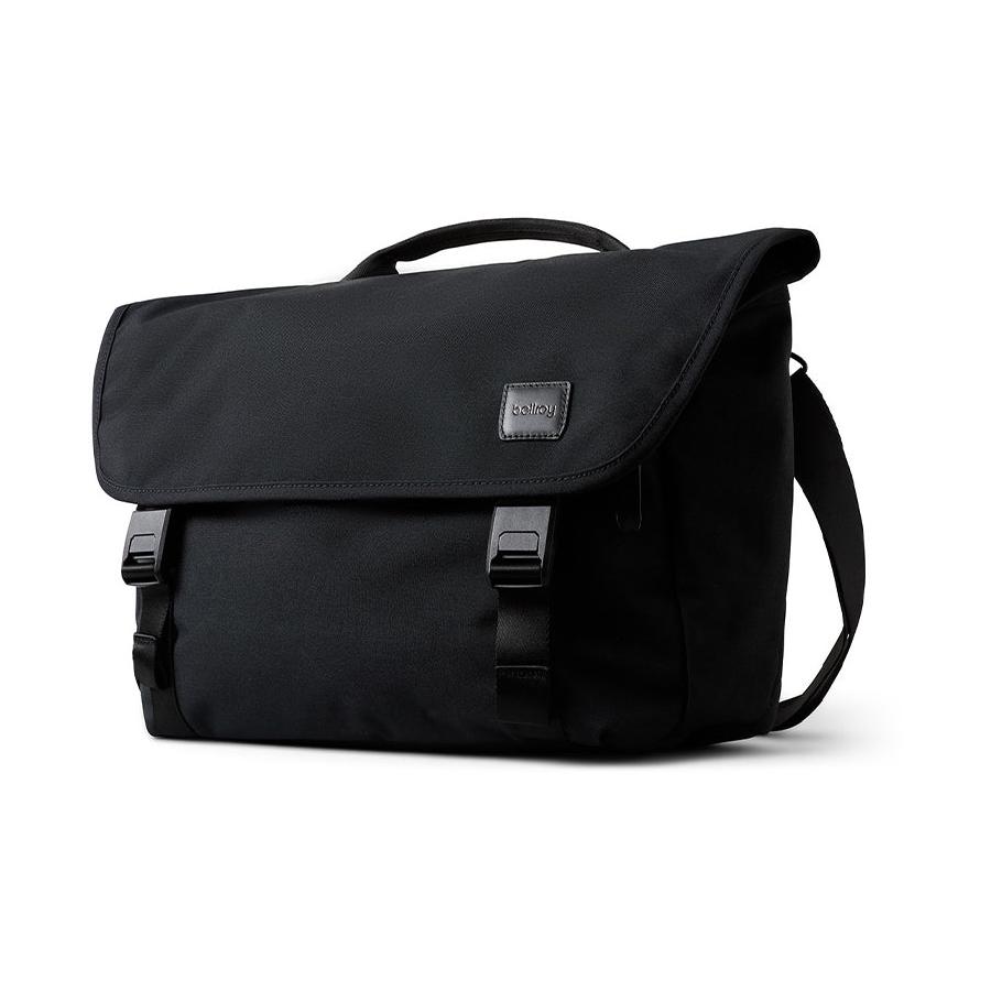 Bellroy Classic Messenger Black Black