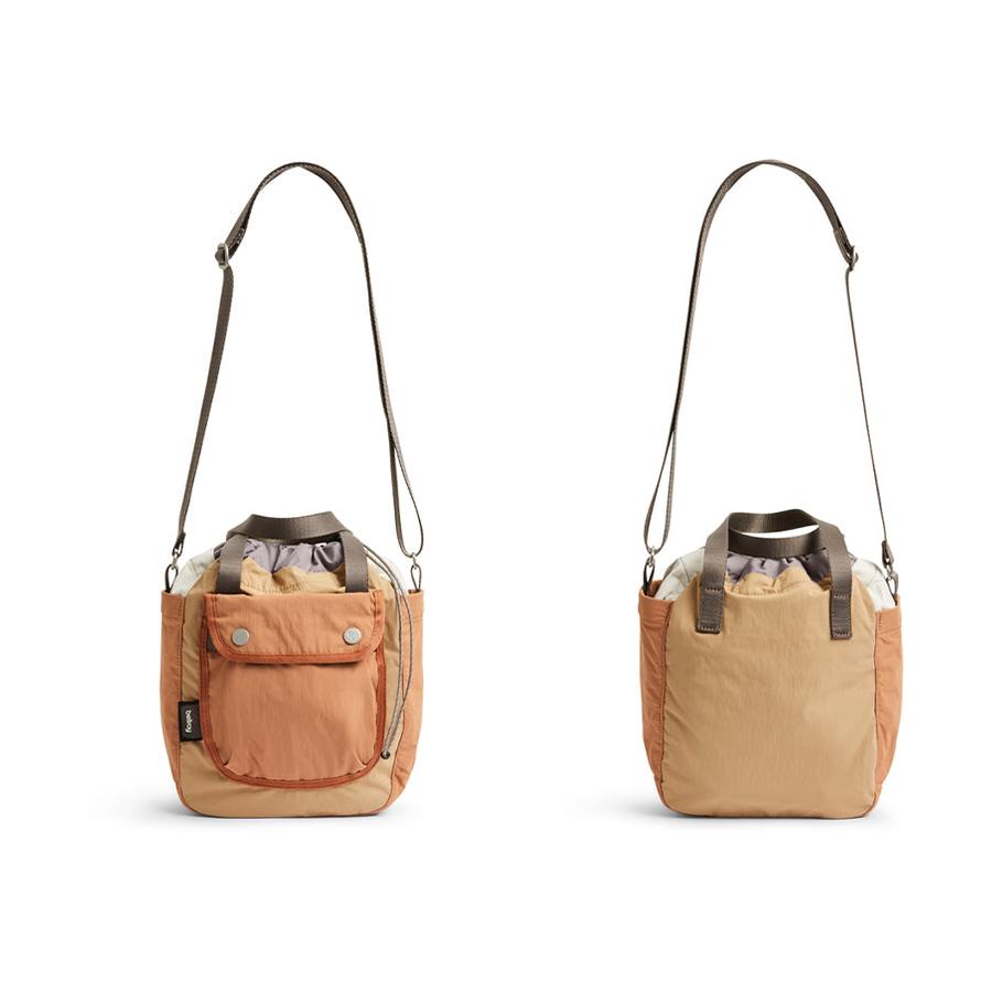 Bellroy Cinch Bucket Bag Sand Dune Sand Dune