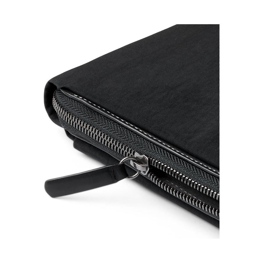 Bellroy Tokyo Folio 8" Raven Raven