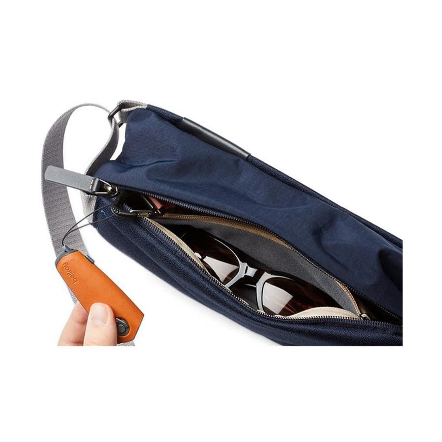 Bellroy Sling Bag Mini Navy Navy