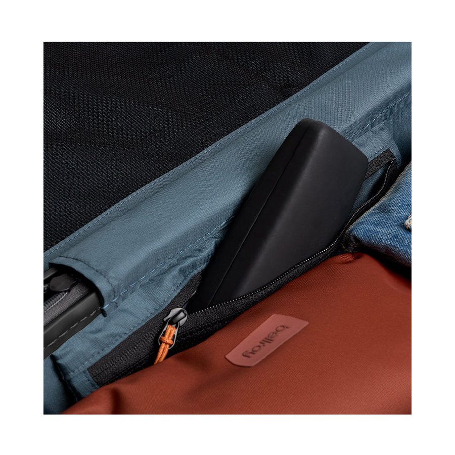 Bellroy Transit 68cm Hardside Check-In Suitcase Black Black