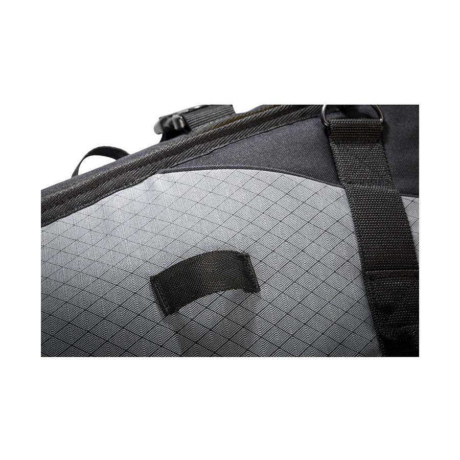 Dakine Regulator Surfboard Bag Triple 6.0" Carbon Carbon