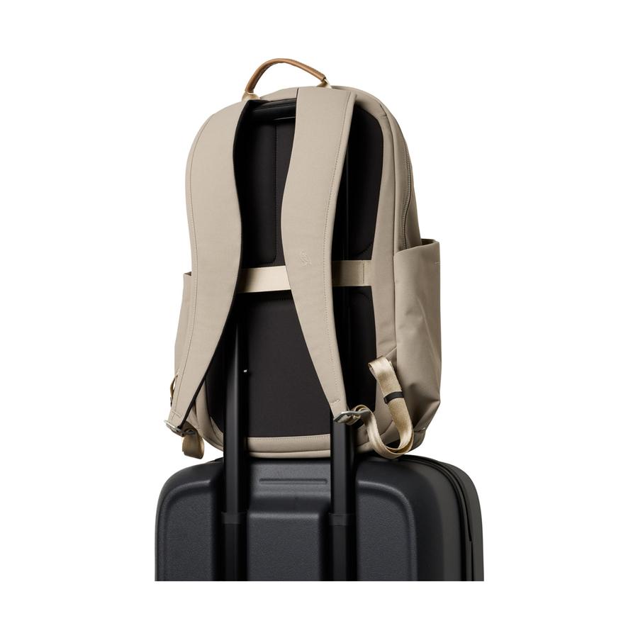 Bellroy Classic Daypack Tahini Tahini
