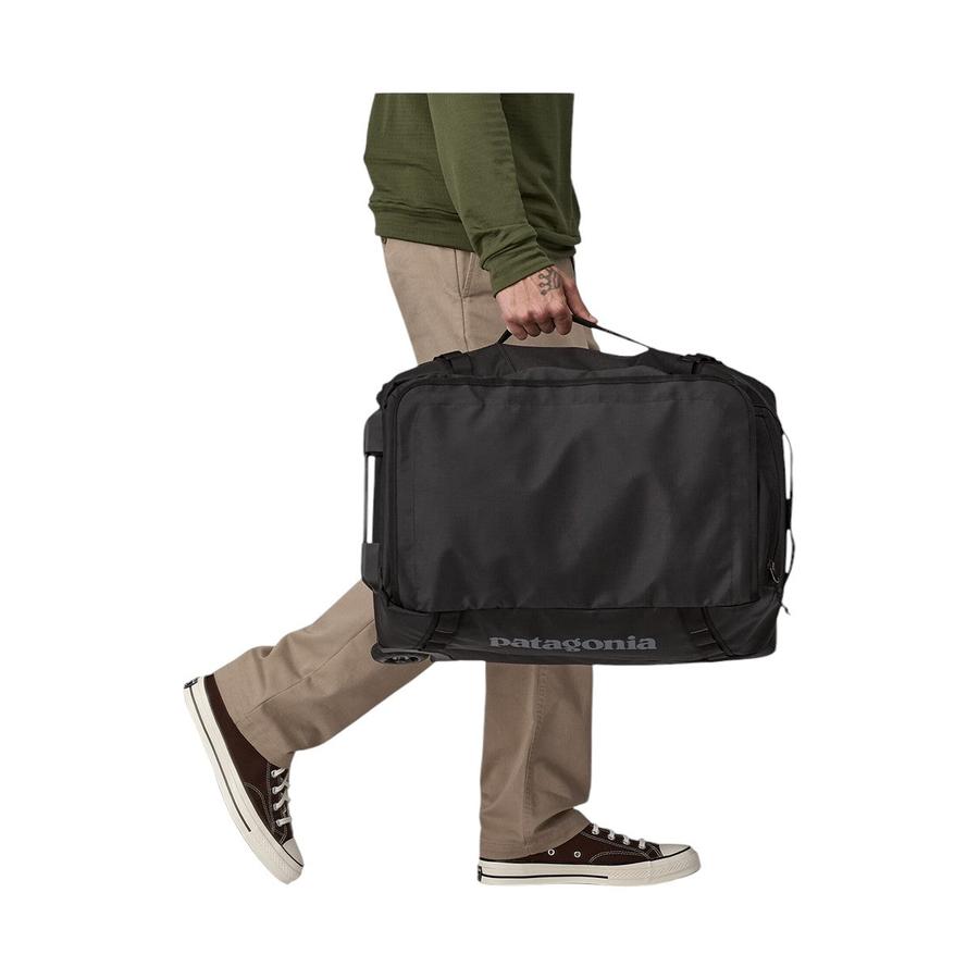 Patagonia Black Hole Matte Wheeled Duffle 40L Black Black