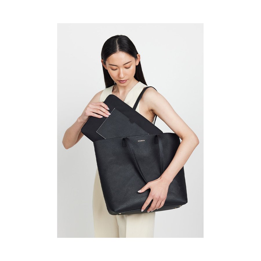 Saben Augusta 16" Laptop Sleeve Black Black