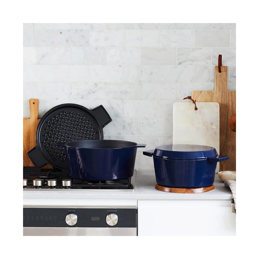 Stanley Rogers Cast Iron 28cm (6.5L) French Oven Grill Duo Midnight Blue Midnight Blue