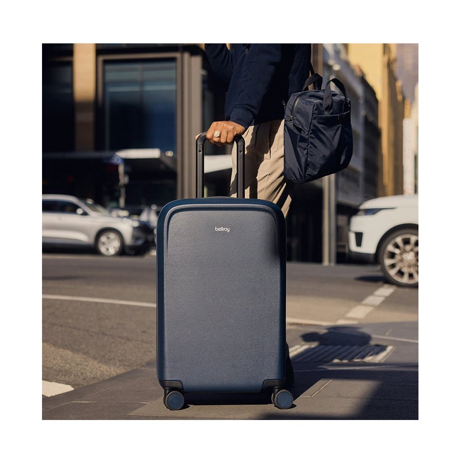Bellroy Transit 68cm Hardside Check-In Suitcase Nightsky Nightsky