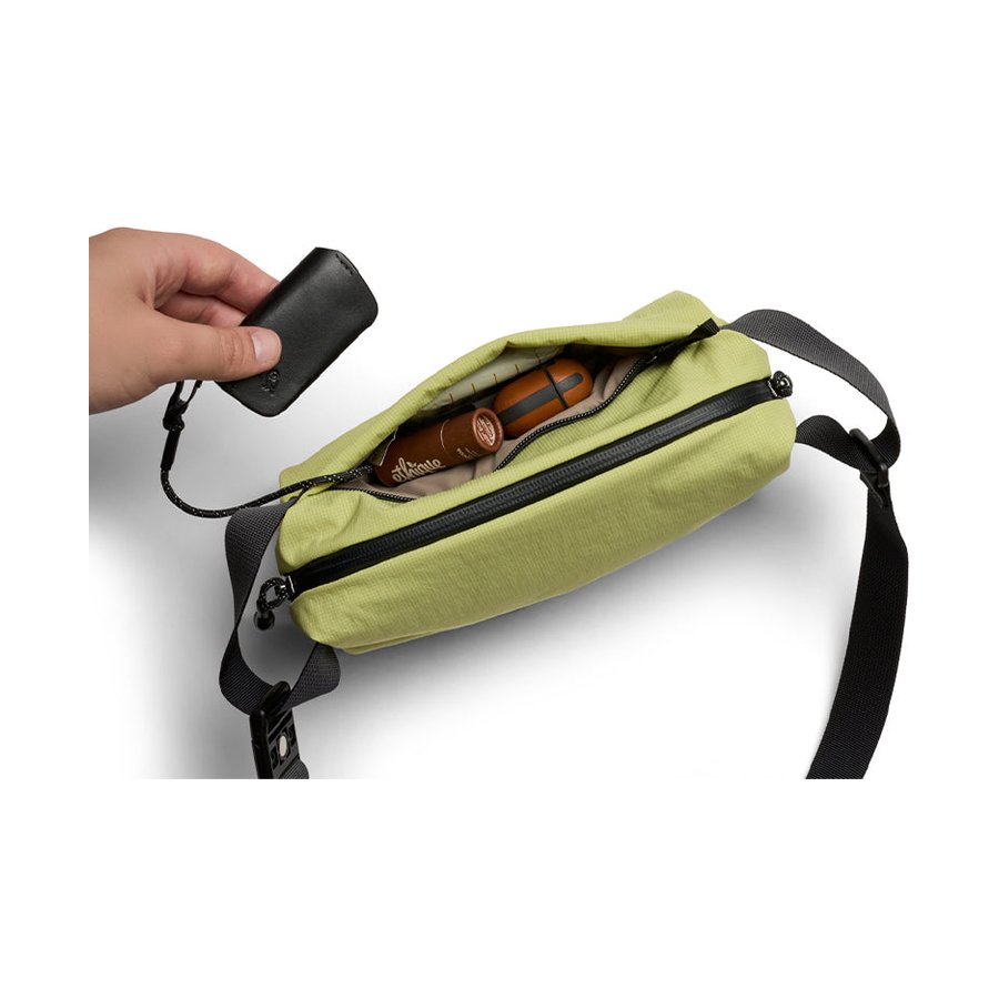 Bellroy Lite Sling Mini Kiwi Kiwi