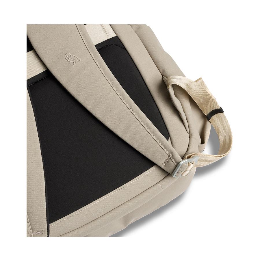 Bellroy Classic Daypack Tahini Tahini