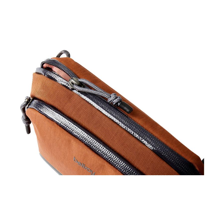 Bellroy Venture Pouch Bronze Bronze