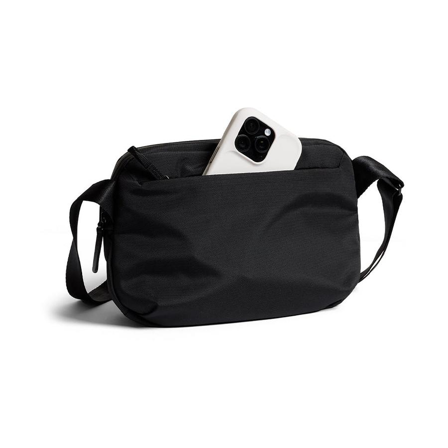 Bellroy Transit Sling 5L Black Black