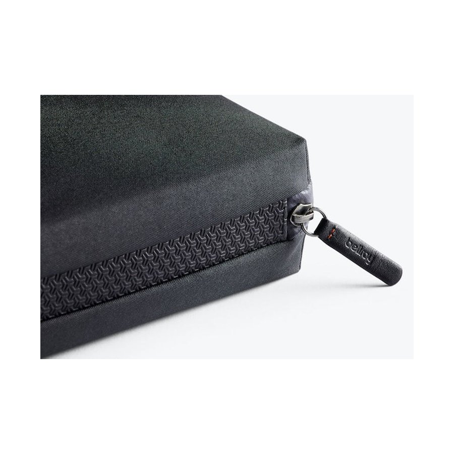 Bellroy Tech Kit Carryology Essentials Edition Black Ash Black Ash