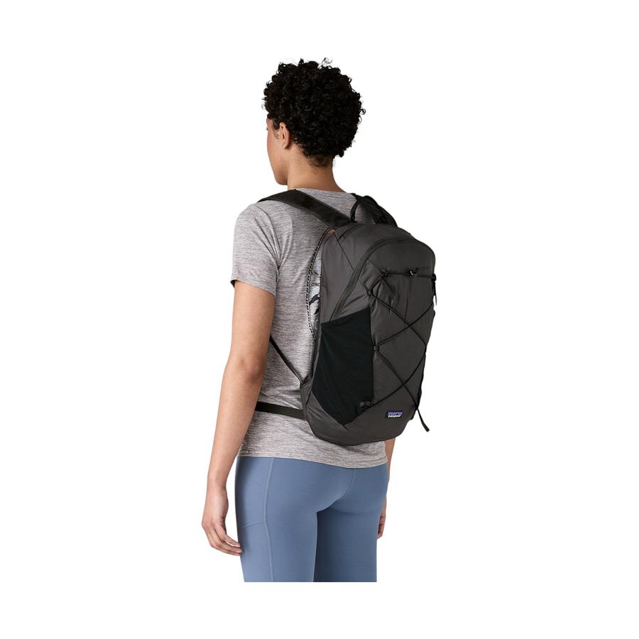Patagonia Terravia Pack 14L / M Black Black