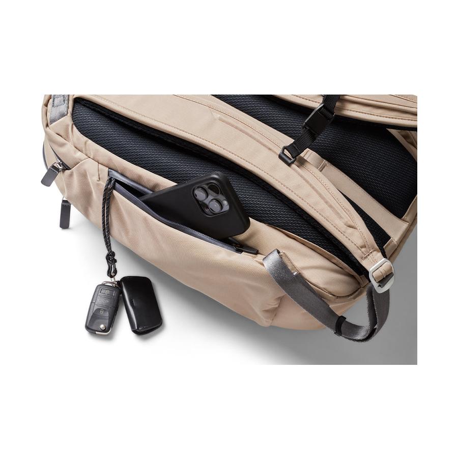 Bellroy Transit Workpack Pro 22L Stone Stone