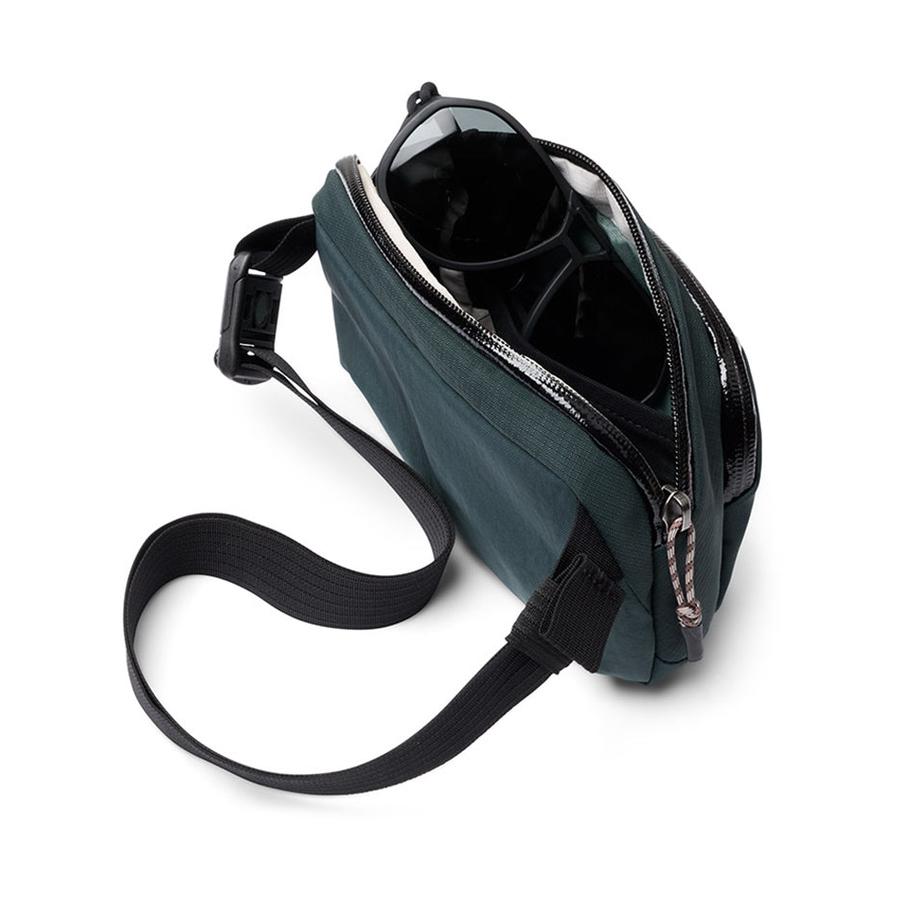 Bellroy Venture Hip Pack Deep Ocean Deep Ocean