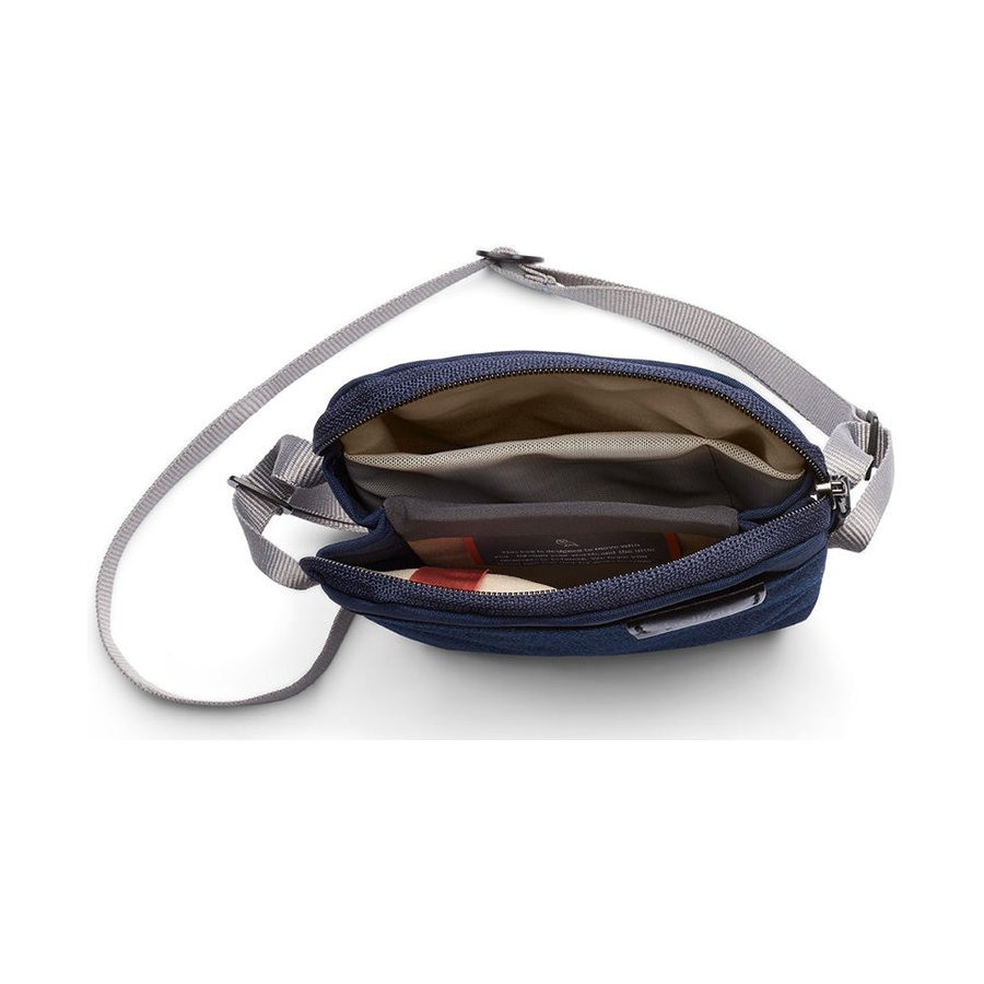 Bellroy City Pouch Navy Navy