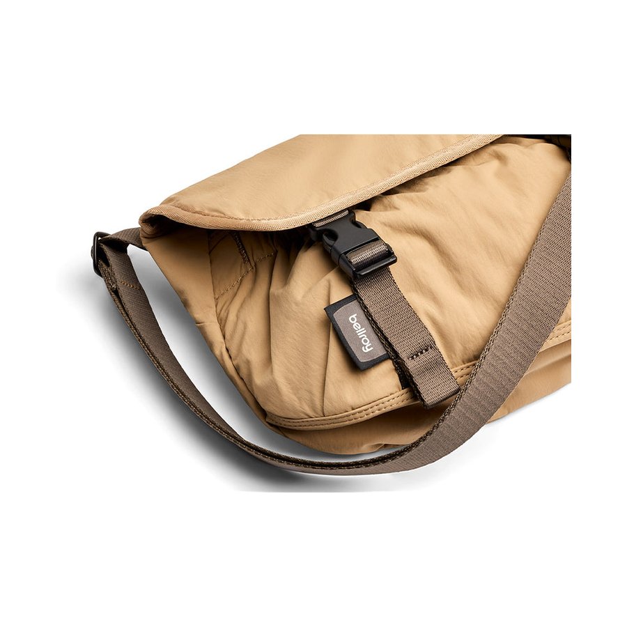 Bellroy Cinch Mini Messenger Sand Dune Sand Dune