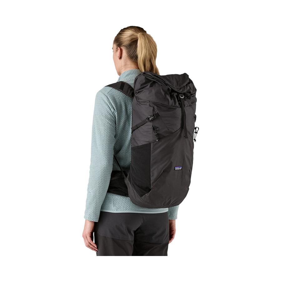 Patagonia Terravia Pack 28L / M Black Black