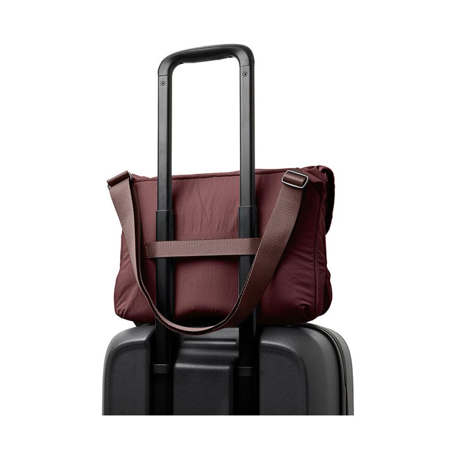 Bellroy Cinch Messenger Burgundy Burgundy