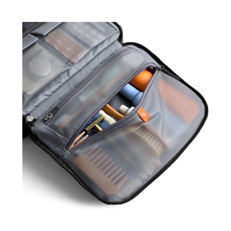 Bellroy Hanging Toiletry Kit Plus Black Black